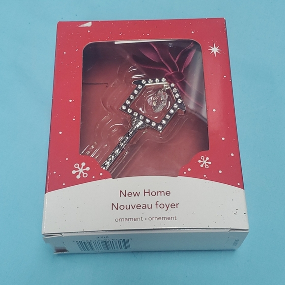 NEW HOME ORNAMENT - Picture 1 of 4